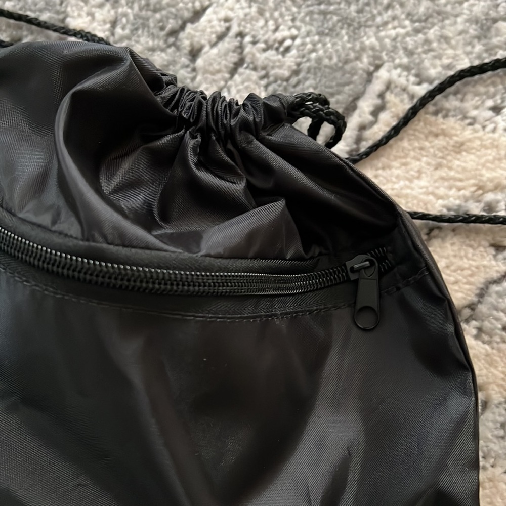 Carbon38 Black Drawstring Backpack - Picture 2 of 3